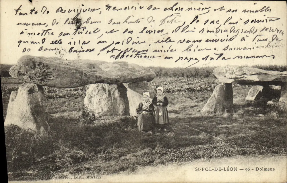 St-Pol-de-Léon — Dolmen — Editore Andréieu, Morlaix - Recto