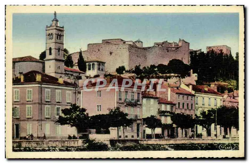 Montélimar (Drôme) — O Castelo - Os Carmes — editor Combier - Frente