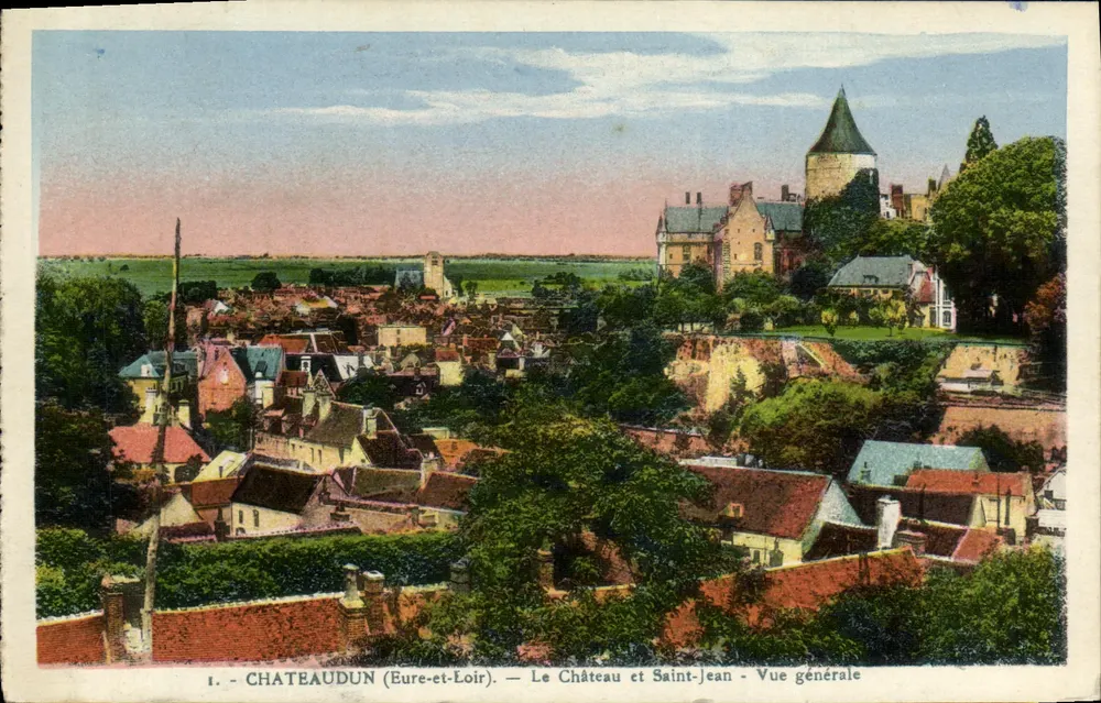 Châteaudun (Eure-et-Loir) — Das Schloss und Saint-Jean — Allgemeiner Blick - Vorderseite