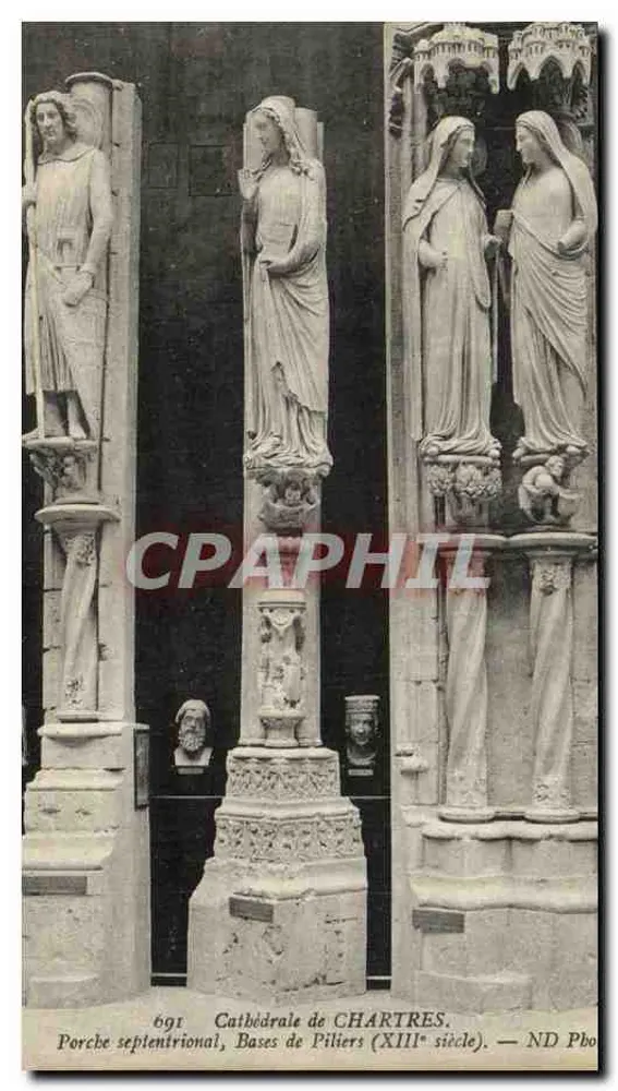 Kathedrale von Chartres — Nordportal, Säulenbasen (13. Jahrhundert) — ND Pbo - Vorderseite