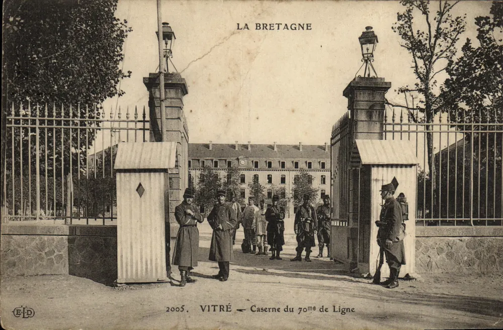 Vitré — Caserne du 70me de Ligne — Éditeur ELD - Vorderseite