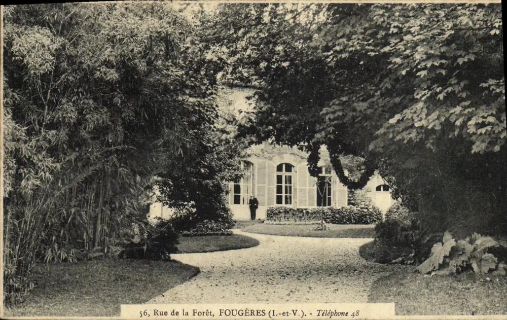 56, Rue de la Forêt — Fougères (Ille-et-Vilaine) — editor desconhecido - Frente