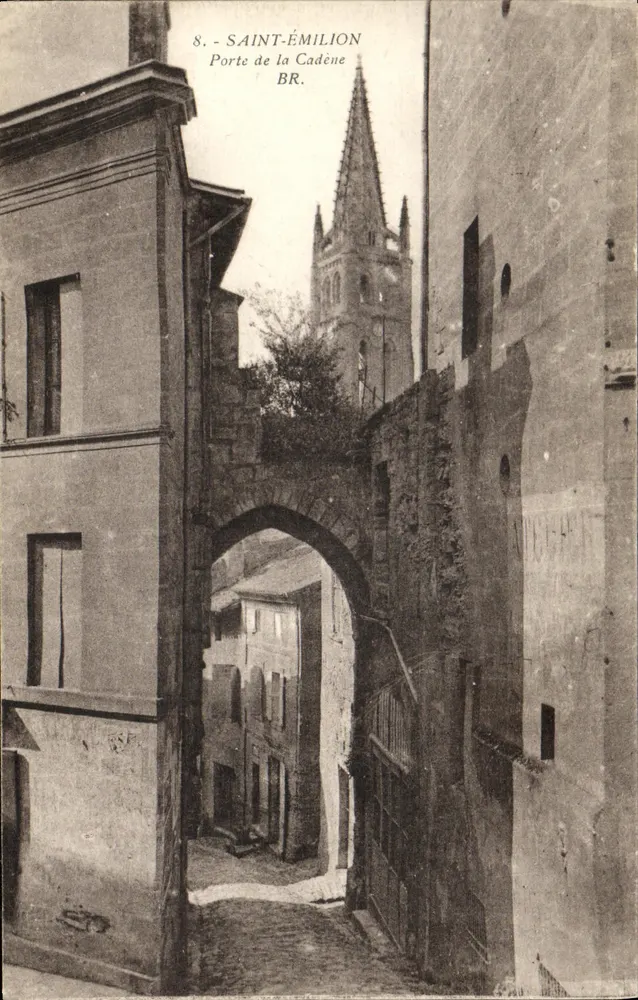 Saint-Émilion — Porta da Cadène — Bloc frères, Editores Bordeaux - Frente