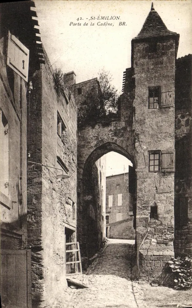 St-Émilion — Porta da Cadène — Bloc Frères, Bordeaux - Frente