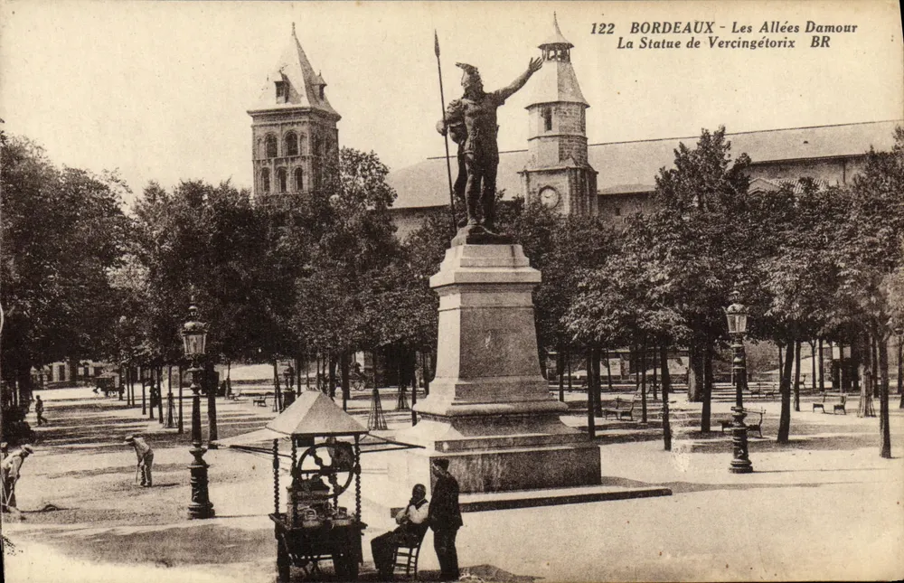 Bordeaux - Les Allées Damour — Die Statue Vercingétorix — Bloc Frères, Verleger, Bordeaux - Vorderseite