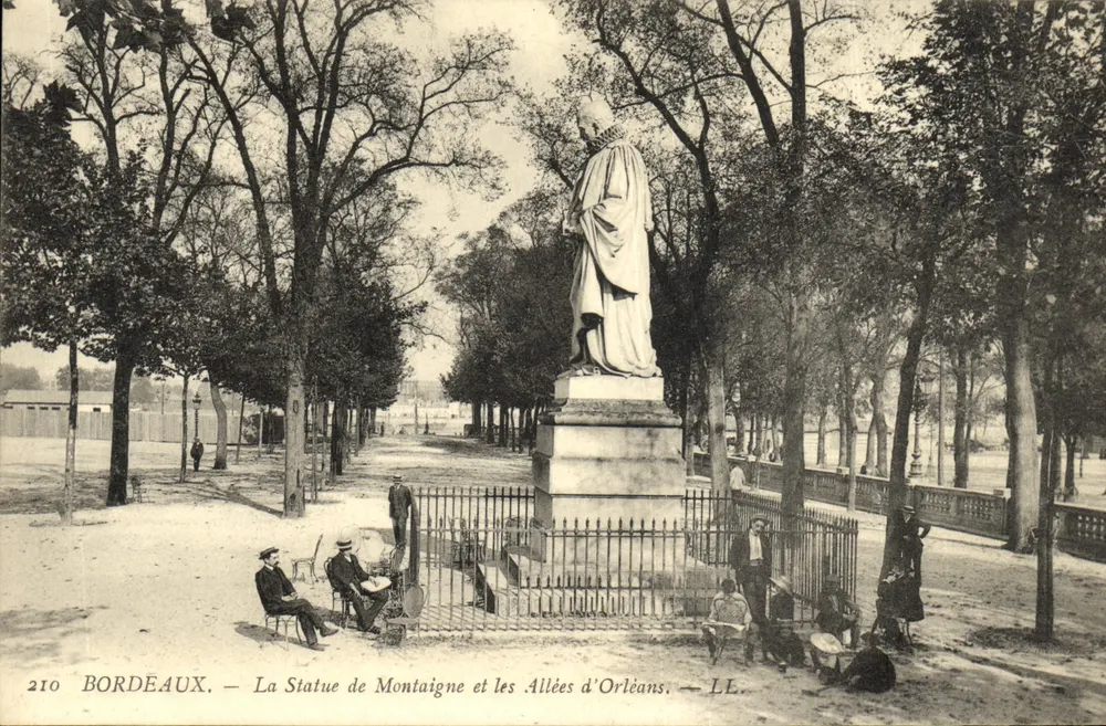 Bordeaux — Die Statue von Montaigne und die Allées d'Orléans — LL. — n° 210 - Vorderseite