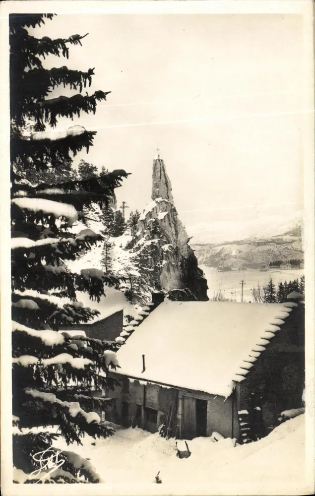 La Pierre Pointue — Villard-de-Lans — Edições Vienne-Villard-de-Lans - Frente