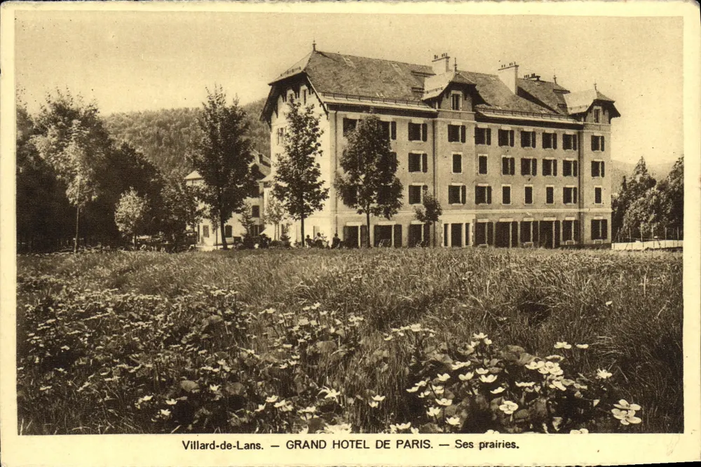 Villard-de-Lans – GRAND HOTEL DE PARIS – Seine Wiesen. - Vorderseite