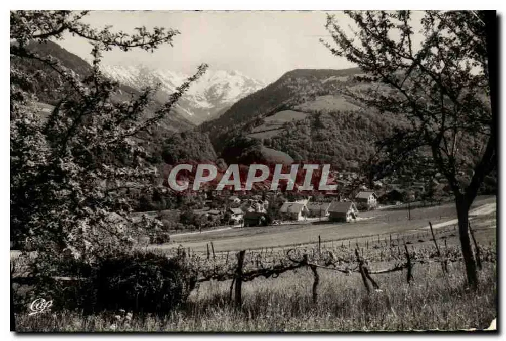 Allevard-les-Bains — Allgemeiner Blick und das Massiv des Gleyzin — Réal-Photo - Vorderseite