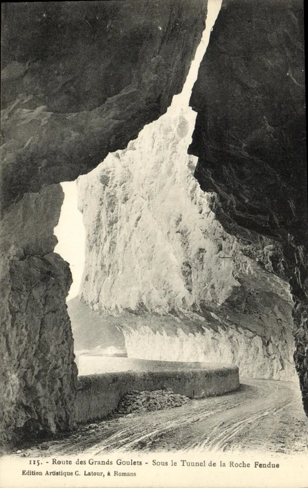 Route der Großen Goulets - Unter dem Tunnel der Roche Fondue — Künstleredition C. Latour, in Romans, Nr. 115 - Vorderseite