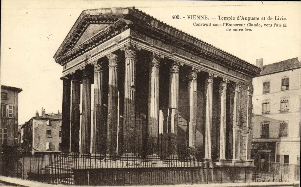 Viena — Templo de Augusto e Lívio — Cliché C.D. n°400 - Frente