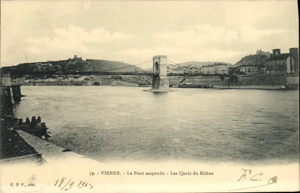 Vienne - Der Hängebrücke - Die Ufer des Rhône — E.B.F., Verlag n°39 - Vorderseite