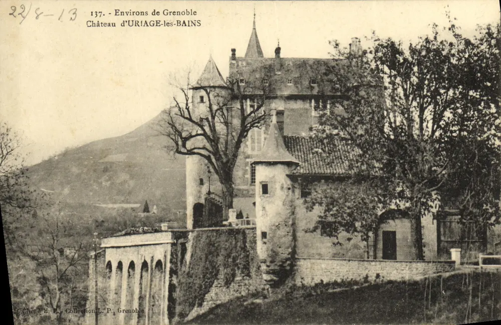 Castelo de Uriage-les-Bains — Environs de Grenoble — Collection L. P., Grenoble - Frente