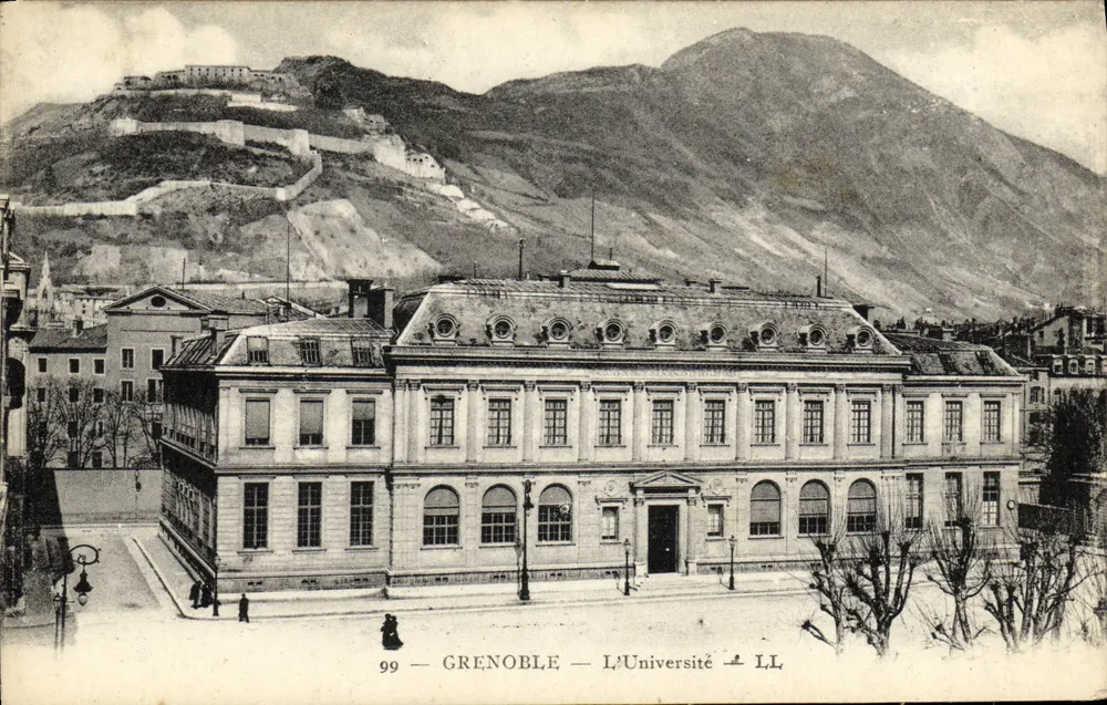 Grenoble — A Universidade — LL - Frente