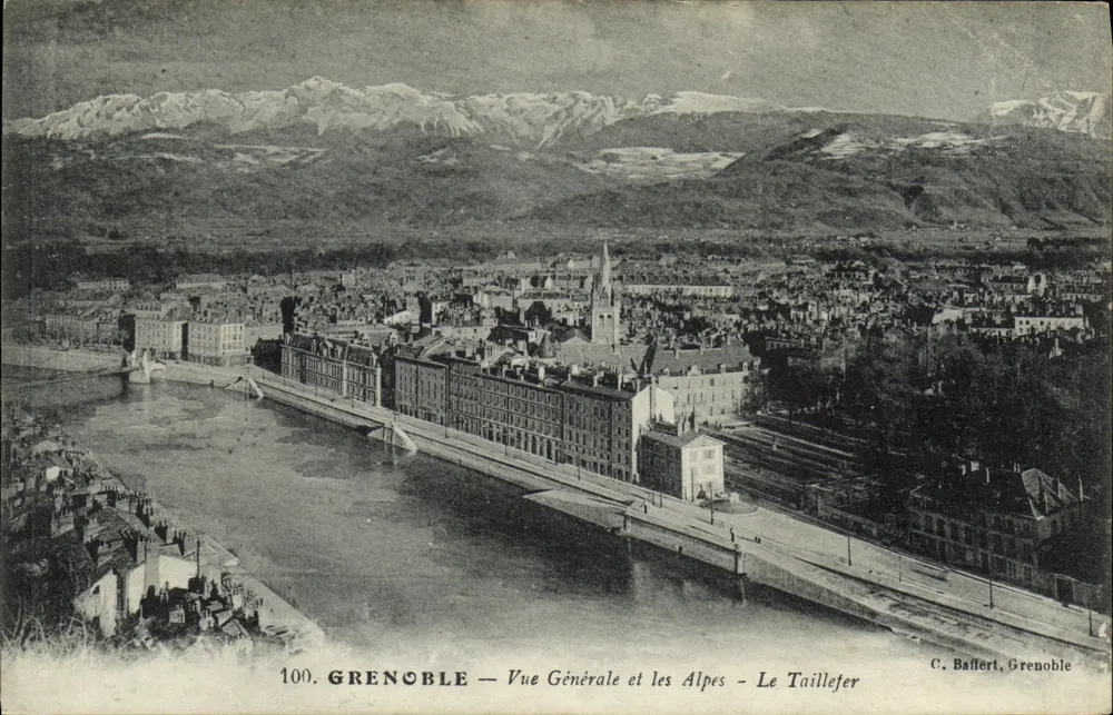 Grenoble — Allgemeiner Blick und die Alpen — Le Taillefer — C. Baffert, Grenoble - Vorderseite