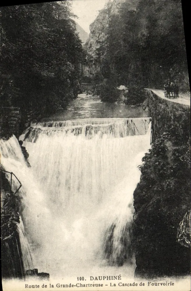 Route de la Grande-Chartreuse — La Cascade de Fourvoirie — Dauphiné, n°100 - Vorderseite