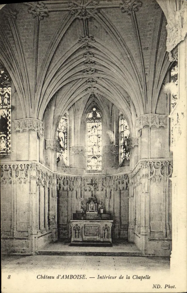 Castelo de AMBOISE — Interior da Capela - Frente