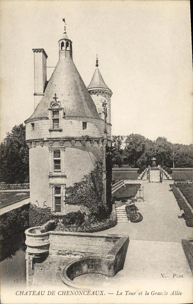 Schloss Chenonceaux — Die Turm und die Große Allee — N.D. Phot. - Vorderseite