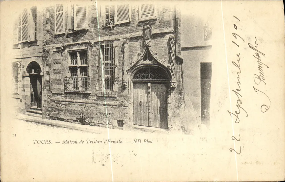 Tours — Casa de Tristan l'ermite — ND Pbot - Frente
