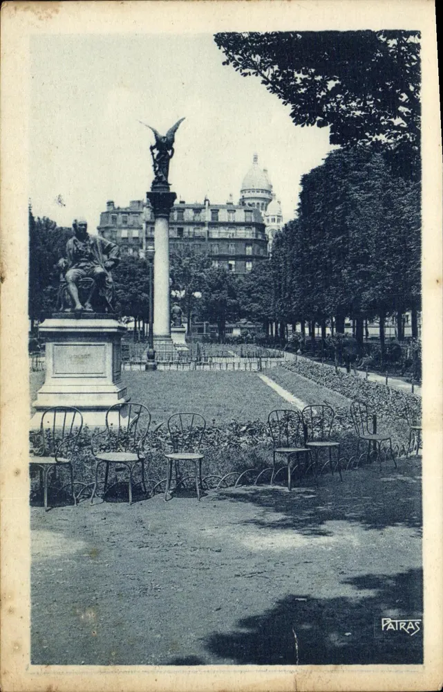 Praça de Anvers — Montmartre — Patras - Frente