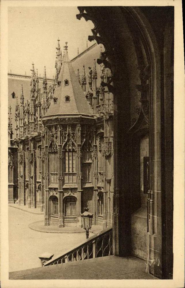 Rouen (Seine-Inférieure) — Detalhe do Palácio de Justiça — Les Éditions d'Art 'VIVON', Paris - Frente