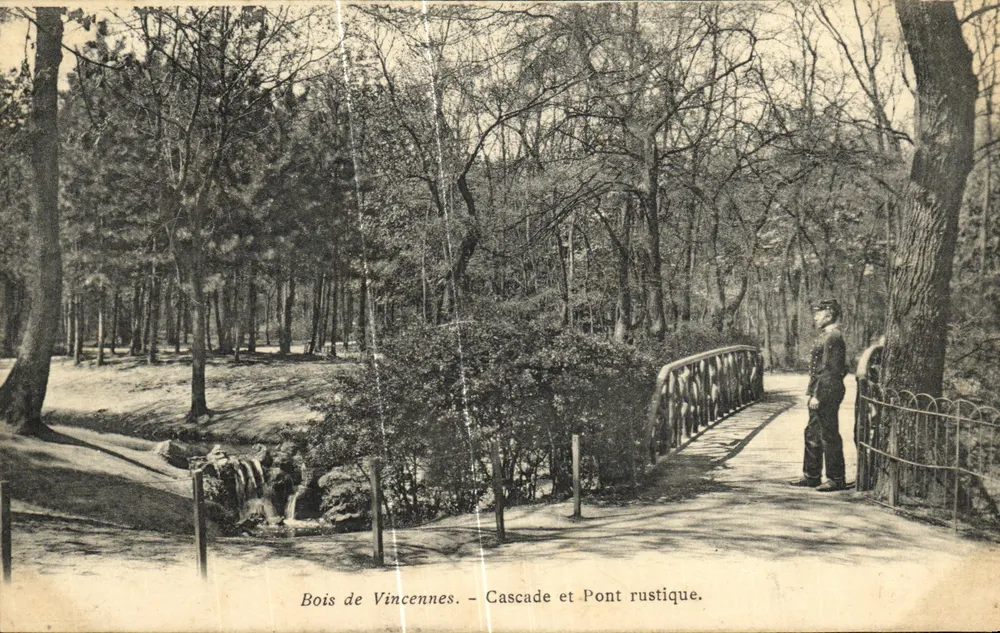 Bois de Vincennes — Cascata e Ponte Rustico — editor não visível - Frente