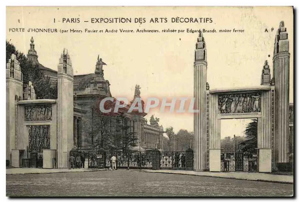 Paris – Ausstellung der Dekorativen Künste – Ehrentor — von Henry Favier und André Ventre, realisiert von Edgard Brandt, Meister Schmied - Vorderseite