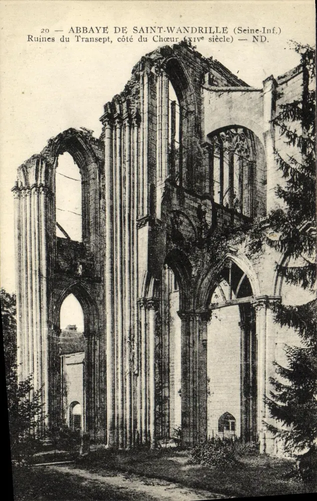Abbaye de Saint-Wandrille — Ruinen des Transeptes auf der Seite des Chors (14. Jahrhundert) — ND. - Vorderseite