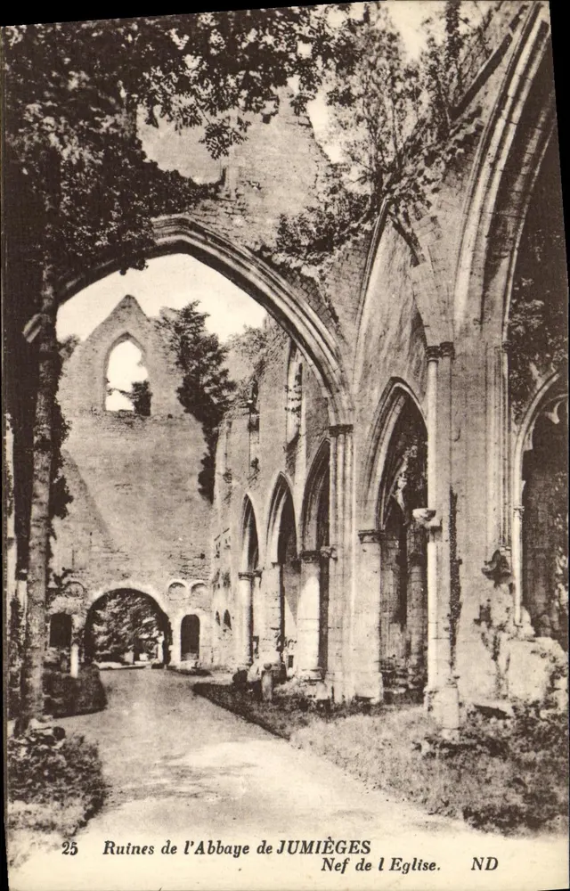 Ruinen der Abtei Jumièges — Kirchenschiff — Verlag Lévy et Neurbein, Paris - Vorderseite