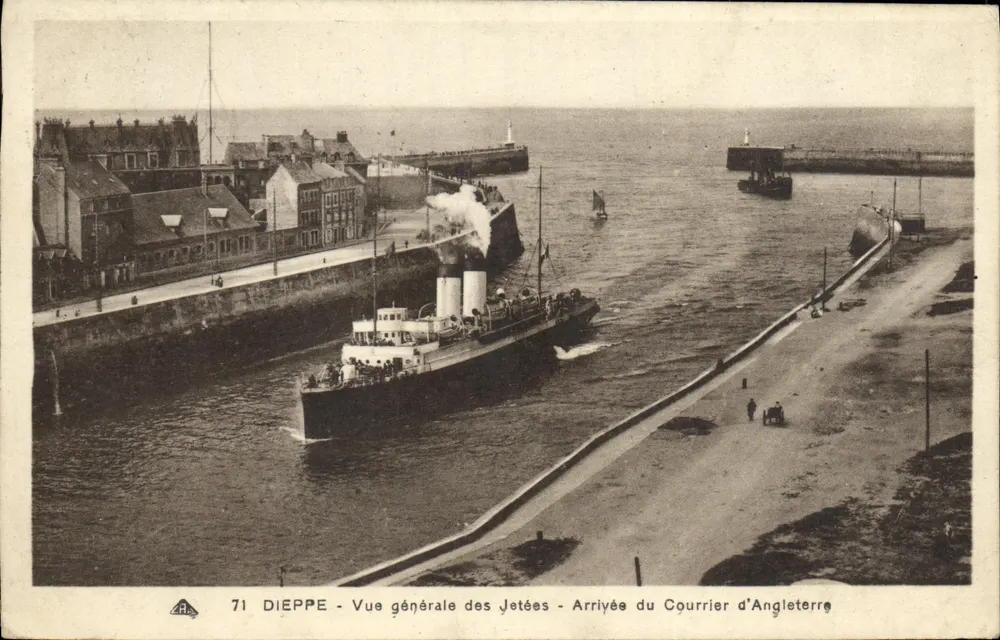 Dieppe — Allgemeiner Blick auf die Piers — Ankunft des Postboten aus England - Vorderseite