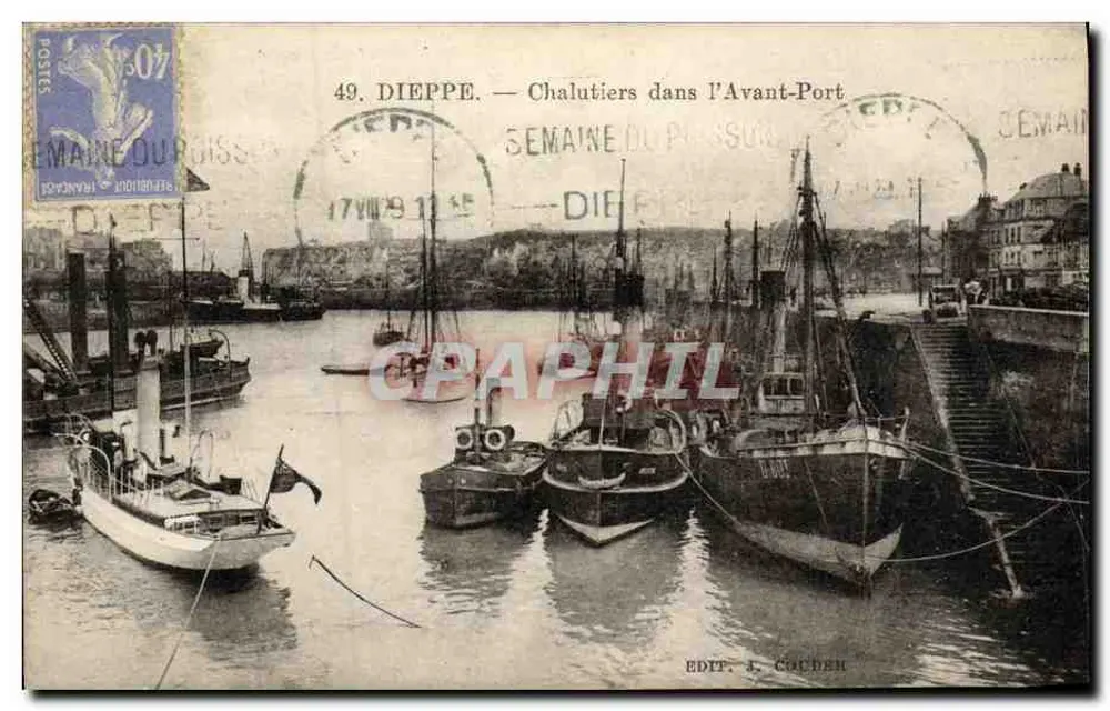 Dieppe — Fischboote im Avant-Port — Verlag J. Garder - Vorderseite