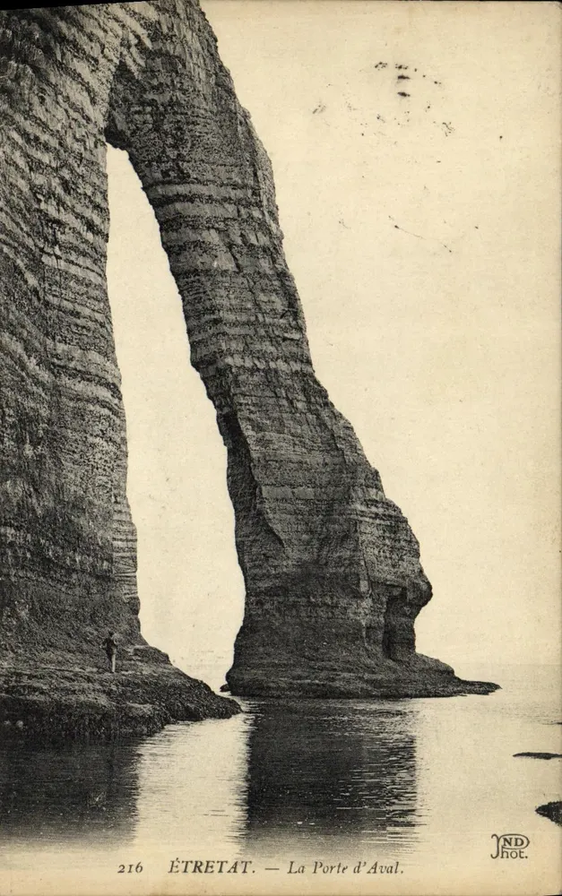 ÉTRETAT — A Porta de Aval — ND Phot. - Frente
