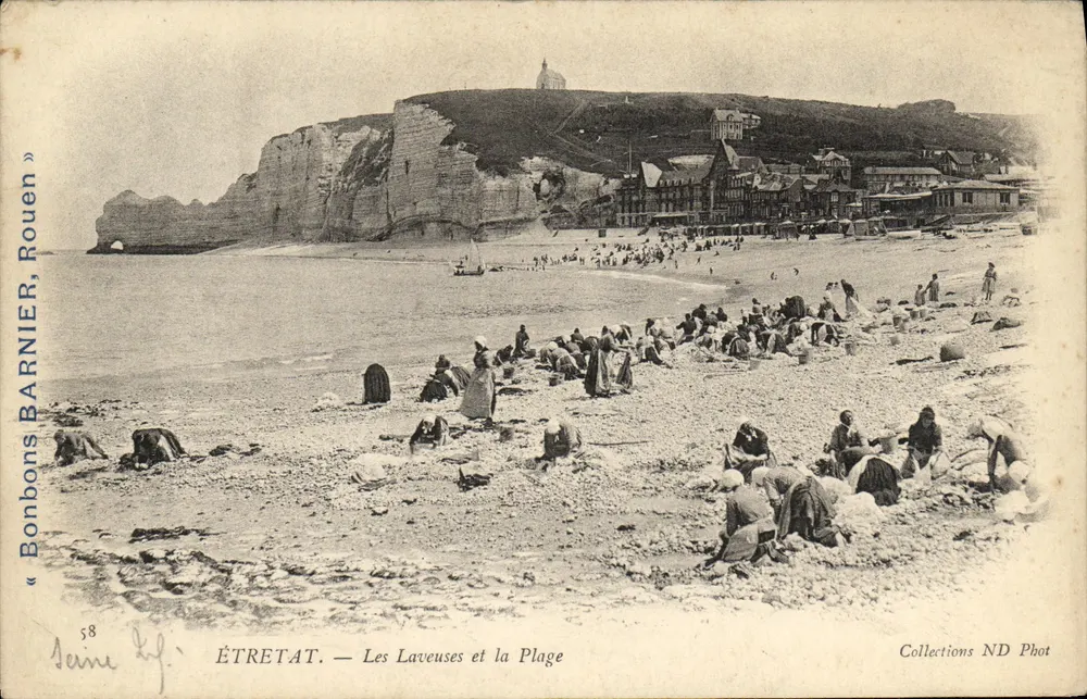 ÉTRETAT — De wasvrouwen en de strand — Bonbons BARNIER, Rouen - Voorkant