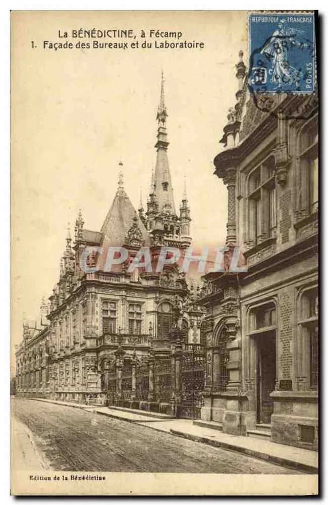 Die BÉNÉDICTINE, in Fécamp — Fassade der Büros und des Laboratoriums — Ausgabe der Bénédictine - Vorderseite