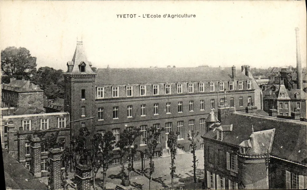 Yvetot — L'École d'Agriculture — éditeur Marcel Rairet, n° 76 - Recto