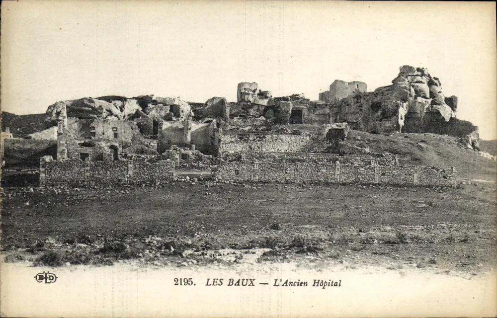 Les Baux — Das alte Krankenhaus — Verlag BLD, Nr. 2195 - Vorderseite