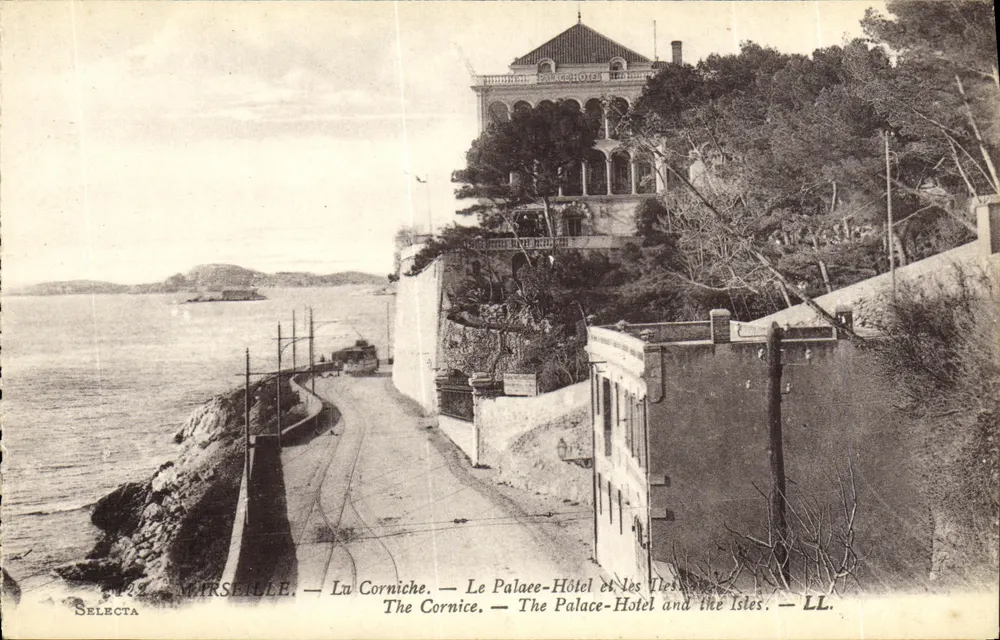 Marseille — Die Promenade — Das Palace-Hôtel und die Inseln — Selecta n° 422 - Vorderseite