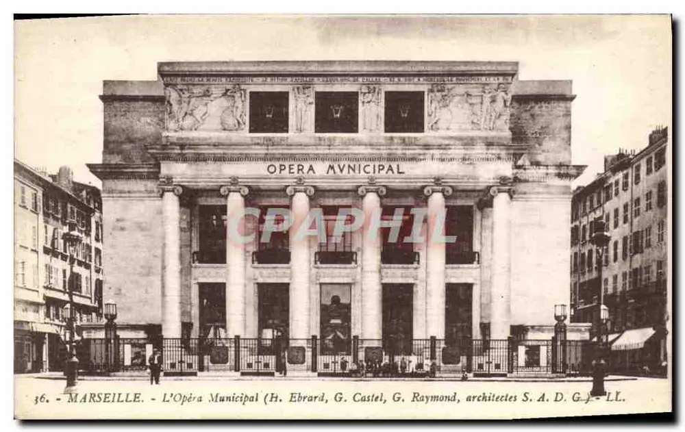 Marselha - O Teatro Municipal (H. Ebrard, G. Castel, G. Raymond, arquitetos S.A.D.G.) - Frente