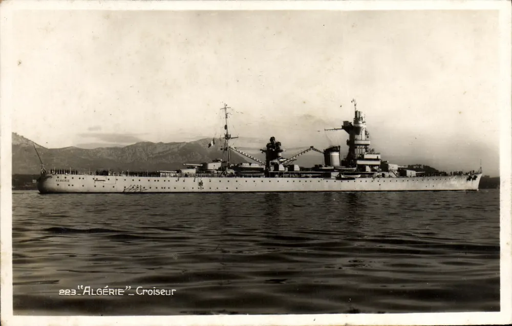 Croiseur "Algérie" — 223 — Édition Bénavit-Sourd, Toulon (Var) - Frente