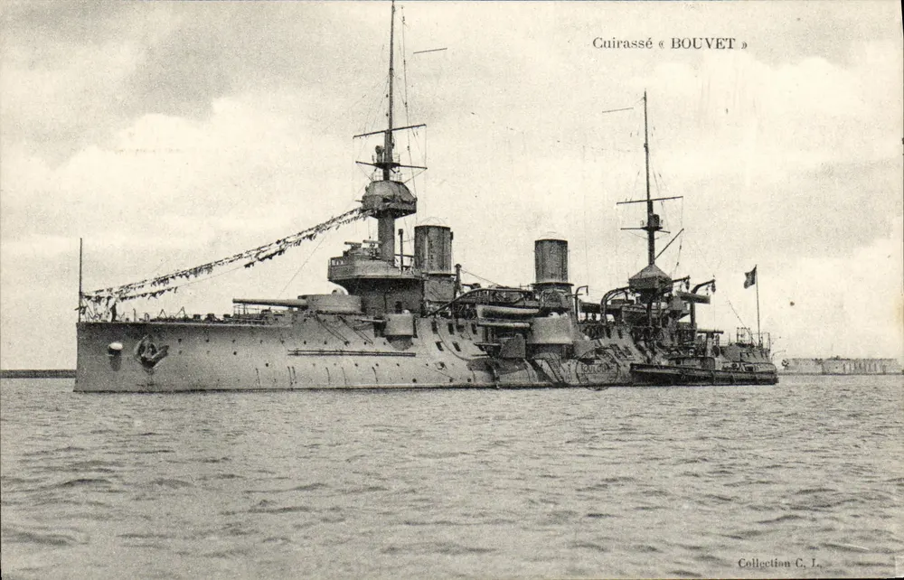 Cruiser « BOUVET » — Coleção G. L. - Frente