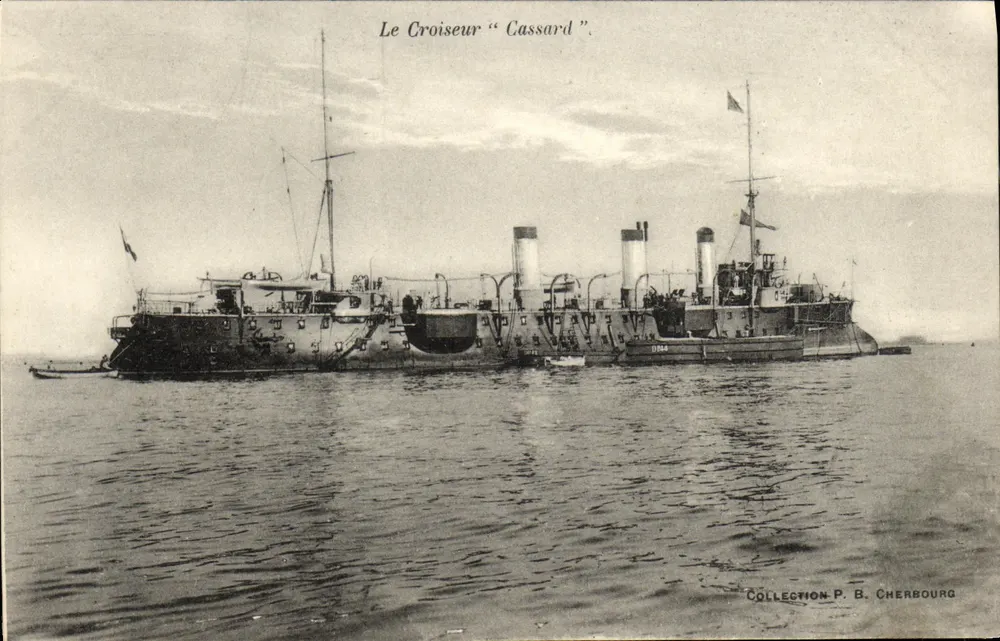 O Cruiser "Cassard" — Coleção P. B. Cherbourg - Frente