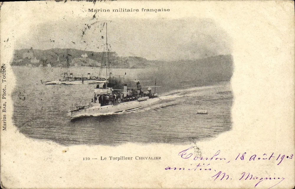 O Torpedeiro Cavaleiro — Marinha Militar Francesa — Marius BAR, Fot., Toulon, n°110 - Frente
