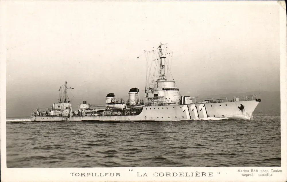 Torpilleur "La Cordelière" — Toulon — Marius BAR phot. - Frente