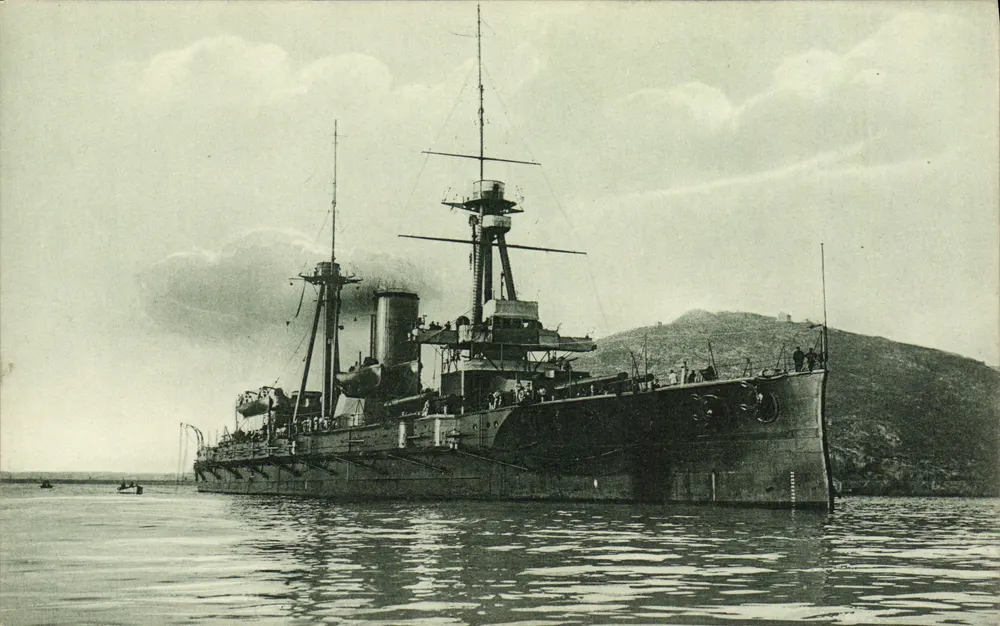 Navio de guerra Espanha — Propaganda Marítima, Barcelona - Frente