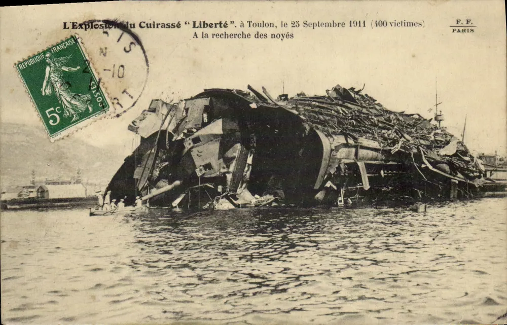 Explosion des Schlachtschiffes "Liberté" — Toulon, 25. September 1911 — F.F. Paris - Vorderseite