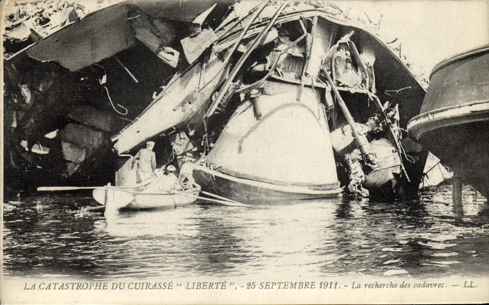 Der Untergang des Panzerschiffes "Liberté" — 25. September 1911 — LL - Vorderseite