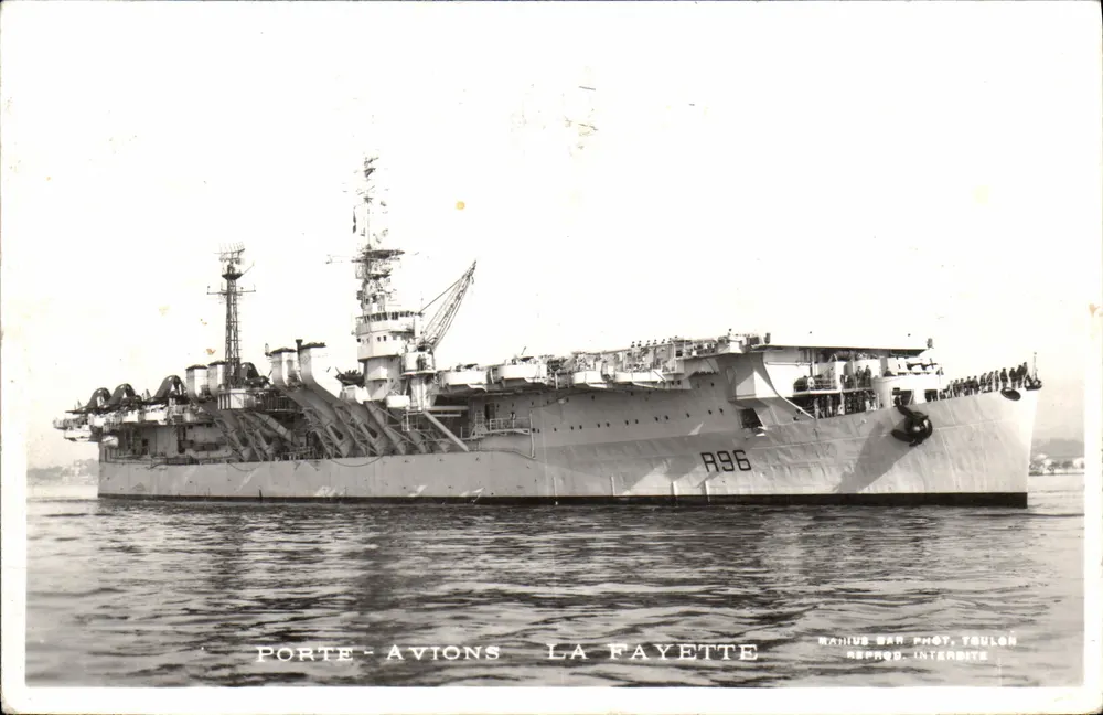 Porta-aviões La Fayette — R96 — Maillot Bar Fot. Toulon - Frente