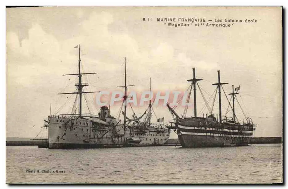 Brest — Os navios-escola 'Magellan' e 'Armorique' — Foto H. Chal Lois, Brest - Frente