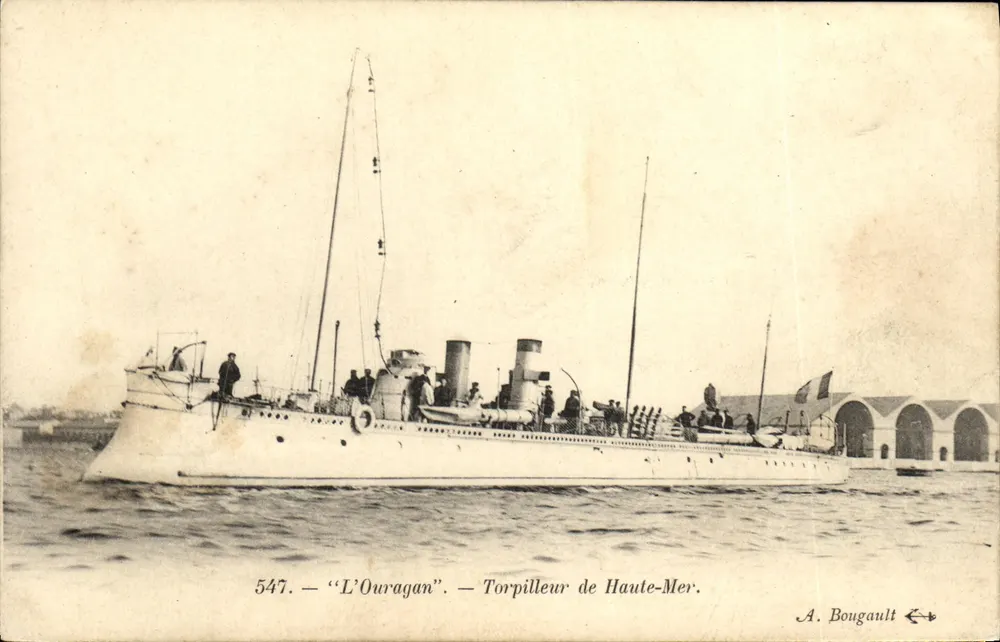 Der Ouagan — Torpedoboot — A. Bougault n°547 - Vorderseite