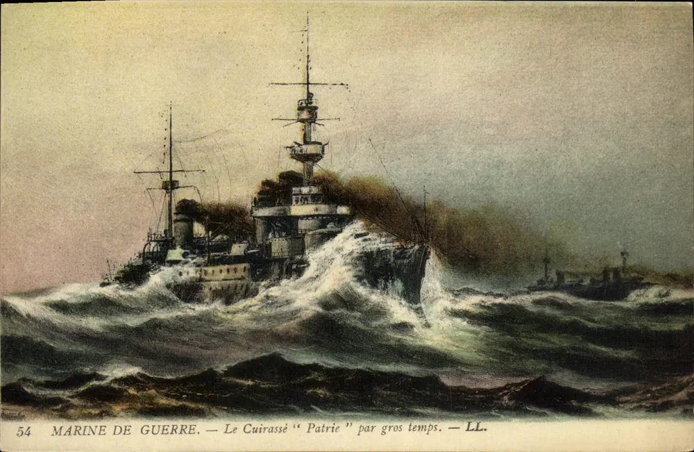 Kriegsflotte — Das Panzerkreuzer "Patrie" bei stürmischem Wetter — LL. n°54 - Vorderseite